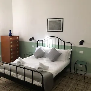 Apartament Caves, Bari
